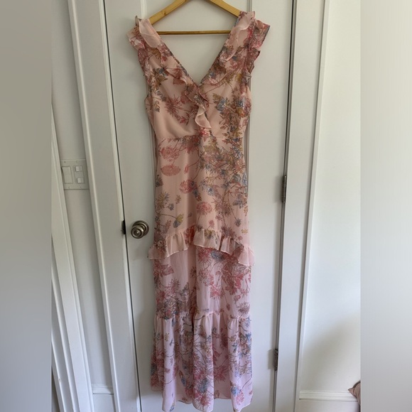 BCBGeneration Ruffle Maxi Dress in Light Pink size 2 - Picture 2 of 5